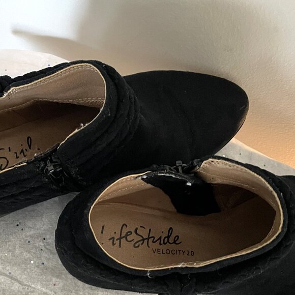 LifeStride Women's Andrea Ankle Boot Size 6.5 - Picture 4 of 8